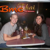 Das Foto wurde bei BMG Thai-Asian Restaurant von BMG Restaurant LLC. am 2/10/2012 aufgenommen
