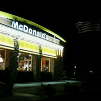Photo taken at McDonald&amp;#39;s by Kalvin W. on 4/16/2012