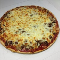 Photo taken at Dominick&amp;#39;s Pizza and Pasta by frank l. on 2/25/2012