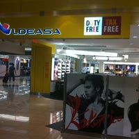 Photo taken at Aldesasa Duty Free by Marvin O. on 3/13/2012