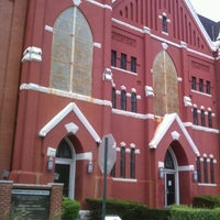 Photo taken at Vermont Ave Baptist Church by Orlando on 8/10/2012
