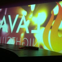 Foto scattata a Lava Nightclub at Turning Stone Resort Casino da Bryan F. il 7/1/2012