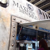 4/13/2012 tarihinde Allen C.ziyaretçi tarafından Maximus / Minimus'de çekilen fotoğraf