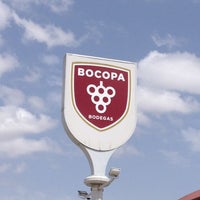 Foto diambil di Bodegas BOCOPA winery oleh Ruben A. pada 8/7/2012