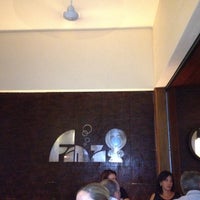 4/8/2012 tarihinde Jorge J.ziyaretçi tarafından Finz Seafood Restaurant'de çekilen fotoğraf