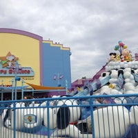 スヌーピー スタジオ Snoopy Studios Theme Park Ride Attraction In 大阪市