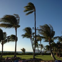 Foto tirada no(a) Paradise Cove Luau por Bradley B. em 9/6/2012