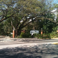 Photo taken at Jardin Botanico De Naguanagua by Leonardo H. on 2/15/2012