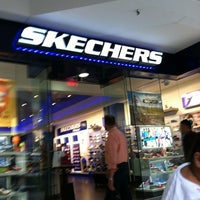 SKECHERS Retail - 2 tips from 178 visitors