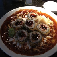 Снимок сделан в Narai Thai &amp;amp; Sushi пользователем Deb B. 6/27/2012