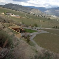 Foto tirada no(a) Hester Creek Estate Winery por Wendy Y. em 4/26/2012