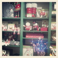 Photo taken at Cracker Barrel Old Country Store by Liz S. on 8/18/2012