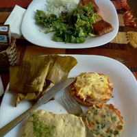 4/10/2012 tarihinde Suzana Cristina S.ziyaretçi tarafından Ramma Restaurante Natural'de çekilen fotoğraf