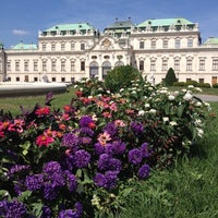 8/18/2012 tarihinde Olga B.ziyaretçi tarafından Oberes Belvedere'de çekilen fotoğraf