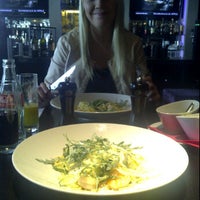 3/21/2012 tarihinde Richelle T.ziyaretçi tarafından City Restaurant Bar Amis'de çekilen fotoğraf