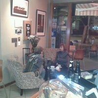 7/14/2012 tarihinde Tämy V.ziyaretçi tarafından Coffee Moss Eisley'de çekilen fotoğraf