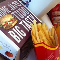 Photo taken at McDonald&amp;#39;s by Marcos D. on 5/28/2012