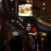 Food court pim 2