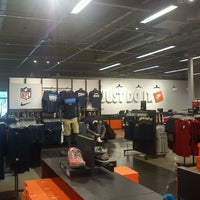 Nike Factory Store - International Gateway of The Americas - 20 tips de  3188 visitantes