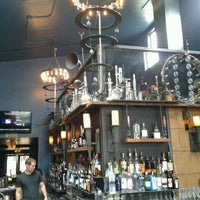รูปภาพถ่ายที่ Lightning Tavern โดย Sloane เมื่อ 8/19/2012