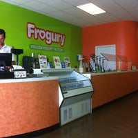 Photo taken at Frogury: Frozen Yogurt Factory by Jose R. on 6/3/2012
