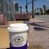 Photo taken at The Coffee Bean &amp;amp; Tea Leaf by Sasha Z. on 4/27/2012