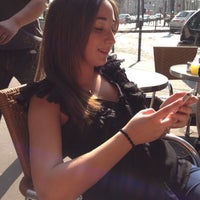 3/23/2012 tarihinde Fleur H.ziyaretçi tarafından Café Lamartine'de çekilen fotoğraf