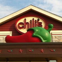Photo taken at Chili&amp;#39;s Grill &amp;amp; Bar by 💜Shellie 💋 M. on 6/21/2012