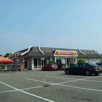 Foto tirada no(a) McDonald&amp;#39;s por Silvo H. em 5/23/2012