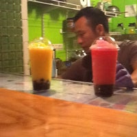 Photo taken at Daily Juice by Little M. on 8/20/2012