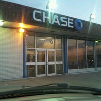 Photo taken at Chase Bank by DJMrfamous N. on 3/28/2012