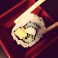 Foto tirada no(a) Miyagi Sushi por Rafael F. em 4/18/2012