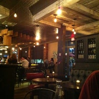 9/8/2012 tarihinde lindsay b.ziyaretçi tarafından Cafe Caturra'de çekilen fotoğraf