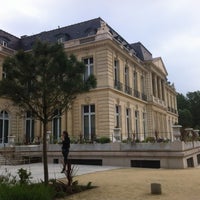 Photo taken at Jardins de l&amp;#39;OECD by Laurent B. on 5/22/2012