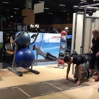 Photo taken at Salon Mondial Body Fitness Form&amp;#39;expo by Jurgen H. on 3/18/2012