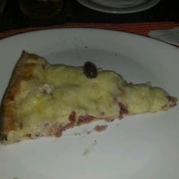 Photo taken at Pizzaria Valpolicella by Guilherme B. on 7/29/2012