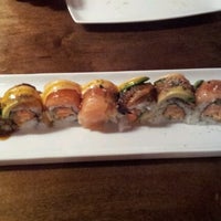 Снимок сделан в Noka All You Can Eat Sushi пользователем Stacy K. 6/19/2012