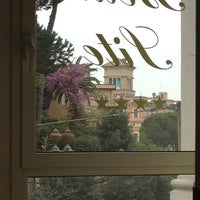 Das Foto wurde bei Beau Site - Antica Residenza von Massimiliano T. am 4/5/2012 aufgenommen