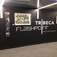 รูปภาพถ่ายที่ Tribeca Flashpoint College โดย Scott C. เมื่อ 6/7/2012