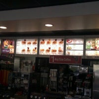 Photo taken at McDonald&amp;#39;s by Leon L. on 3/30/2012