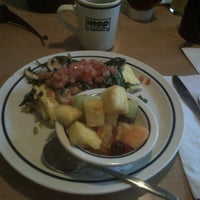 Photo taken at IHOP by Sule A. on 7/15/2012
