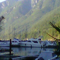 Photo taken at The Boathouse Restaurant by Kennedy K. on 8/5/2012