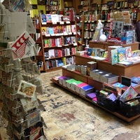 Foto tirada no(a) The Booksmith por Jeff H. em 5/27/2012