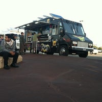 Foto tirada no(a) OC Fair Food Truck Fare por Chris P. em 5/10/2012