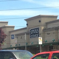 mall 205 famous footwear