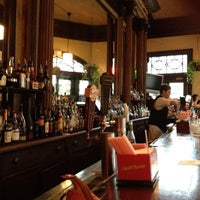 4/16/2012 tarihinde Lici B.ziyaretçi tarafından Tujague&amp;#39;s Restaurant'de çekilen fotoğraf