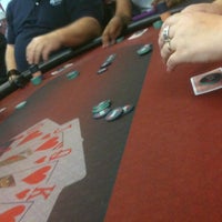 8/12/2012 tarihinde Michael P.ziyaretçi tarafından Final Table Poker Club'de çekilen fotoğraf