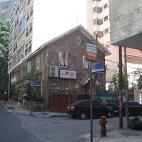 Photo taken at Rio Rockers Hostel by Jefferson P. on 8/4/2012