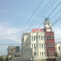 Review Holland Bakery