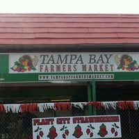 Foto scattata a Tampa Bay Farmers Market da Joe T. il 3/30/2012